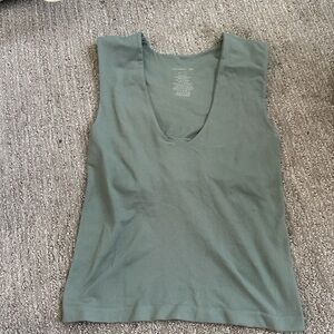 Elegant Green Sleeveless Tank Top